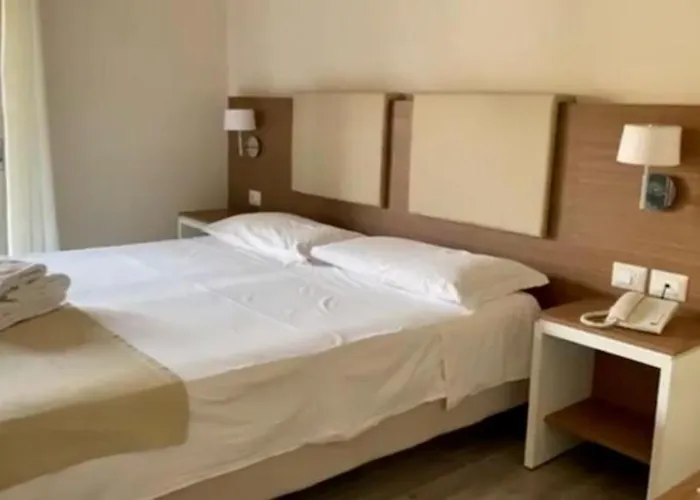 Villaggio Casarossa Hotel 4*